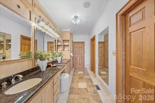 1043 Rolling Green Dr, Newton, NC 28658 - Photo 23