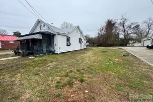 110 N Oakum St, Edenton, NC 27932 - Photo 3