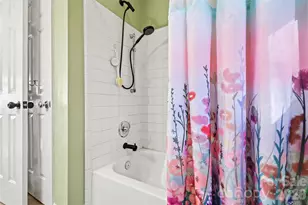 7101 Obrien Ct, Charlotte, NC 28269 - Photo 19