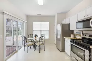 9220 Elrose Pl, Charlotte, NC 28277 - Photo 13