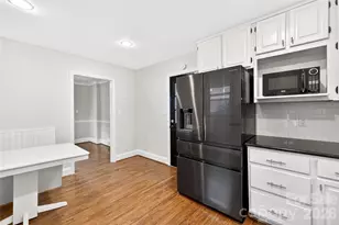 4508 Bradbury Dr, Charlotte, NC 28209 - Photo 7