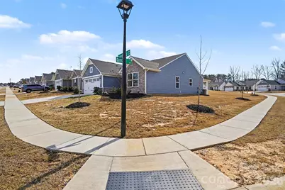 621 Grandiflora Avenue, Lancaster, SC 29720 - Photo 37