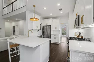 9152 Snow Hill Ct, Charlotte, NC 28269 - Photo 17