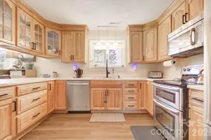 113 Brightwater Heights Dr, Hendersonville, NC 28791 - Photo 5