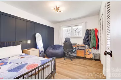 113 Brightwater Heights Drive, Hendersonville, NC 28791 - Photo 7