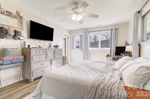 113 Brightwater Heights Dr, Hendersonville, NC 28791 - Photo 11