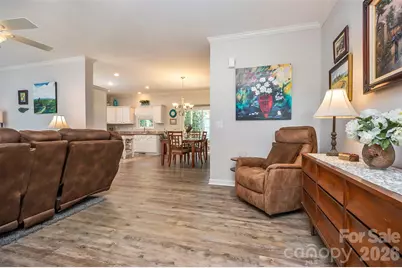 34 Middle Street, Hendersonville, NC 28792 - Photo 9