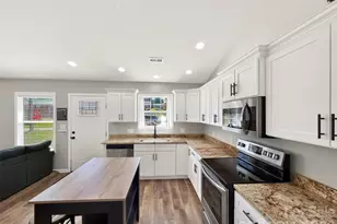 116 Bostic St, Marion, NC 28752 - Photo 7