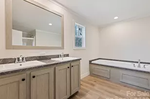 101 Geiranger Dr, Clyde, NC 28721 - Photo 25