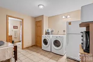 150 Avondale Ridge Rd, Asheville, NC 28803 - Photo 37