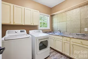 2043 Standing Timber Rd, Lancaster, SC 29720 - Photo 33