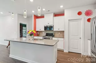 7510 Porrera St, Charlotte, NC 28214 - Photo 5