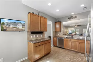 20237 Dovekie Ln, Fort Mill, SC 29707 - Photo 5