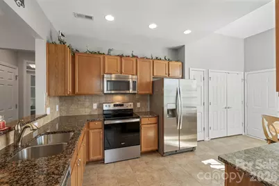 20237 Dovekie Lane, Fort Mill, SC 29707 - Photo 7