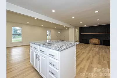 407 N Cherry Street, Cherryville, NC 28021 - Photo 9