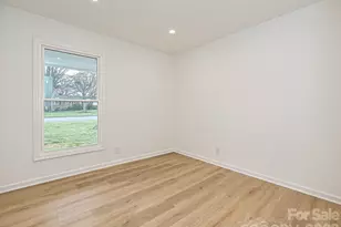 407 N Cherry St, Cherryville, NC 28021 - Photo 15