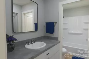 1905 9th Street SE, Hickory, NC 28602 - Photo 9