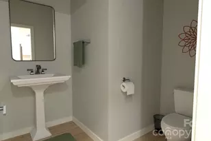 1905 9th Street SE, Hickory, NC 28602 - Photo 7