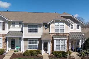 824 Gentlewinds Ct, Fort Mill, SC 29708 - Photo 1