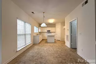 2618 Hartley Hills Dr, Charlotte, NC 28213 - Photo 5