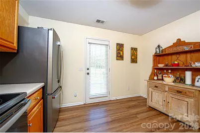 5320 Harris Cove Drive, Charlotte, NC 28269 - Photo 19