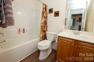 5320 Harris Cove Dr, Charlotte, NC 28269 - Photo 29