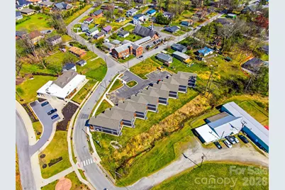 143 Carver Street #7, Brevard, NC 28712 - Photo 5