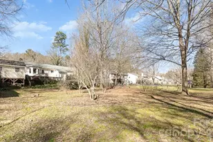 21014 Pine Ridge Dr, Cornelius, NC 28031 - Photo 11