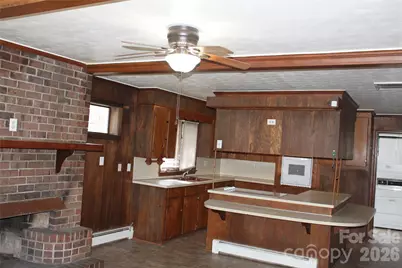 2210 N Cannon Boulevard, Kannapolis, NC 28083 - Photo 5