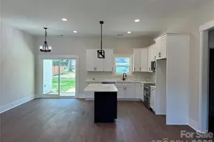 1215 Charlotte Ave, Rock Hill, SC 29732 - Photo 7