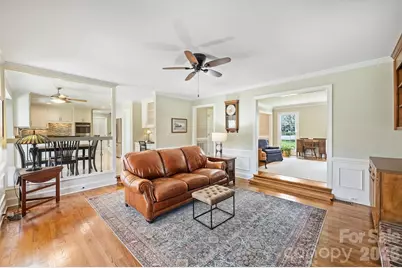 10501 Roseberry Court, Charlotte, NC 28277 - Photo 7