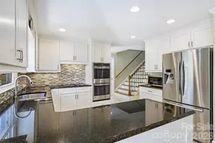 10501 Roseberry Ct, Charlotte, NC 28277 - Photo 11