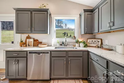 38 Sunrise Drive, Mars Hill, NC 28754 - Photo 11