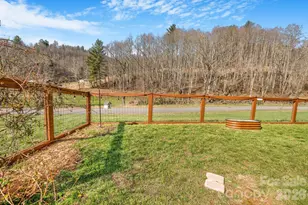 38 Sunrise Dr, Mars Hill, NC 28754 - Photo 33