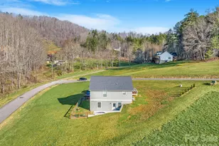 38 Sunrise Dr, Mars Hill, NC 28754 - Photo 9