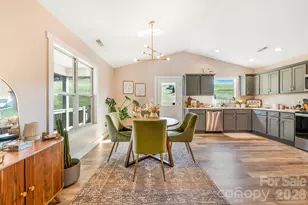 38 Sunrise Dr, Mars Hill, NC 28754 - Photo 5