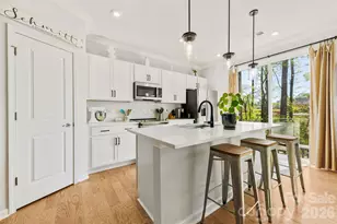 5320 Somerset Hill Ln, Charlotte, NC 28269 - Photo 9