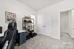 5320 Somerset Hill Ln, Charlotte, NC 28269 - Photo 19