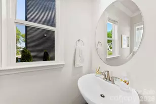 5320 Somerset Hill Ln, Charlotte, NC 28269 - Photo 3