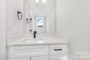 264 N Lackey St, Statesville, NC 28677 - Photo 9