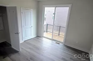 960 Broad River Ln, Charlotte, NC 28211 - Photo 11