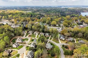 21277 Summerbrook Dr, Cornelius, NC 28031 - Photo 27