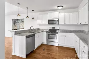 15 Forest Run Dr, Asheville, NC 28803 - Photo 11