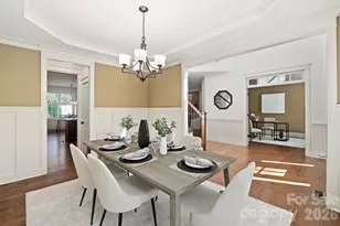 2528 Springs Dr, Charlotte, NC 28226 - Photo 13