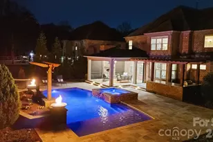 2528 Springs Dr, Charlotte, NC 28226 - Photo 43