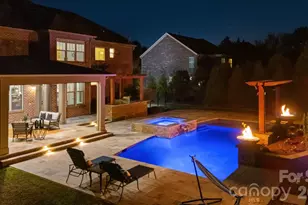 2528 Springs Dr, Charlotte, NC 28226 - Photo 45