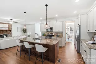 2528 Springs Dr, Charlotte, NC 28226 - Photo 21