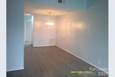 1050 21st Avenue NW #36, Hickory, NC 28601 - Photo 5