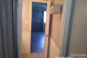 1050 21st Ave NW, Hickory, NC 28601 - Photo 11