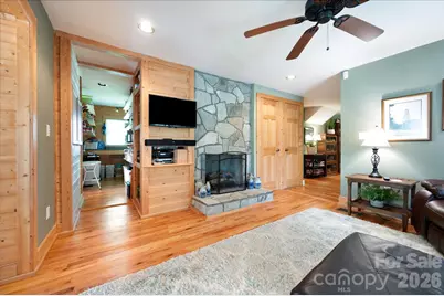 90 Jonestown Road, Asheville, NC 28804 - Photo 9